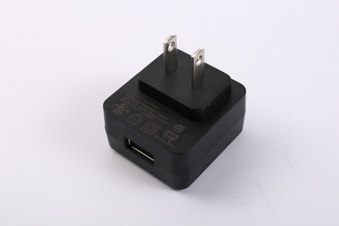 Schwarzer Stromadapter 5V 1.2A 5V 0.5A IEC60335 IEC60065 Farbe-6W 5V 1A PD USB